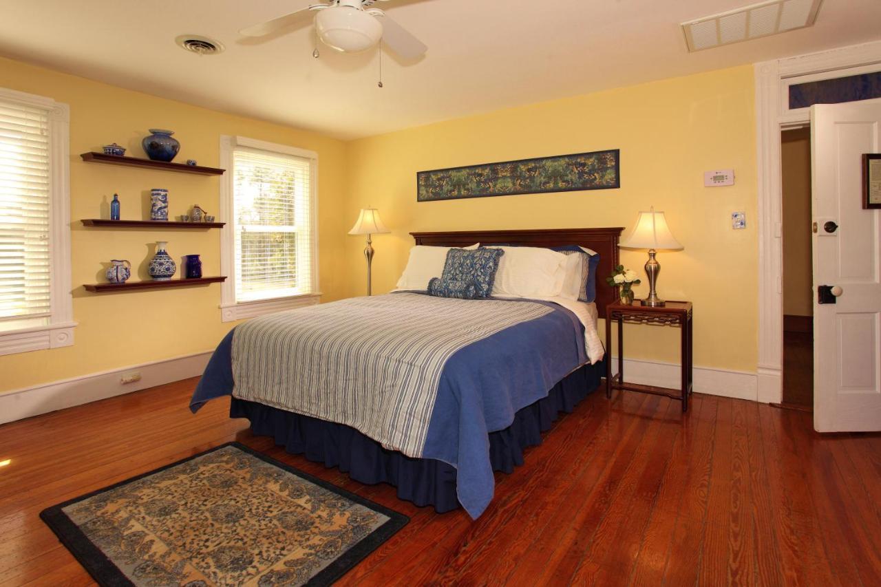 The Inn At Tabbs Creek Port Haywood Exteriör bild